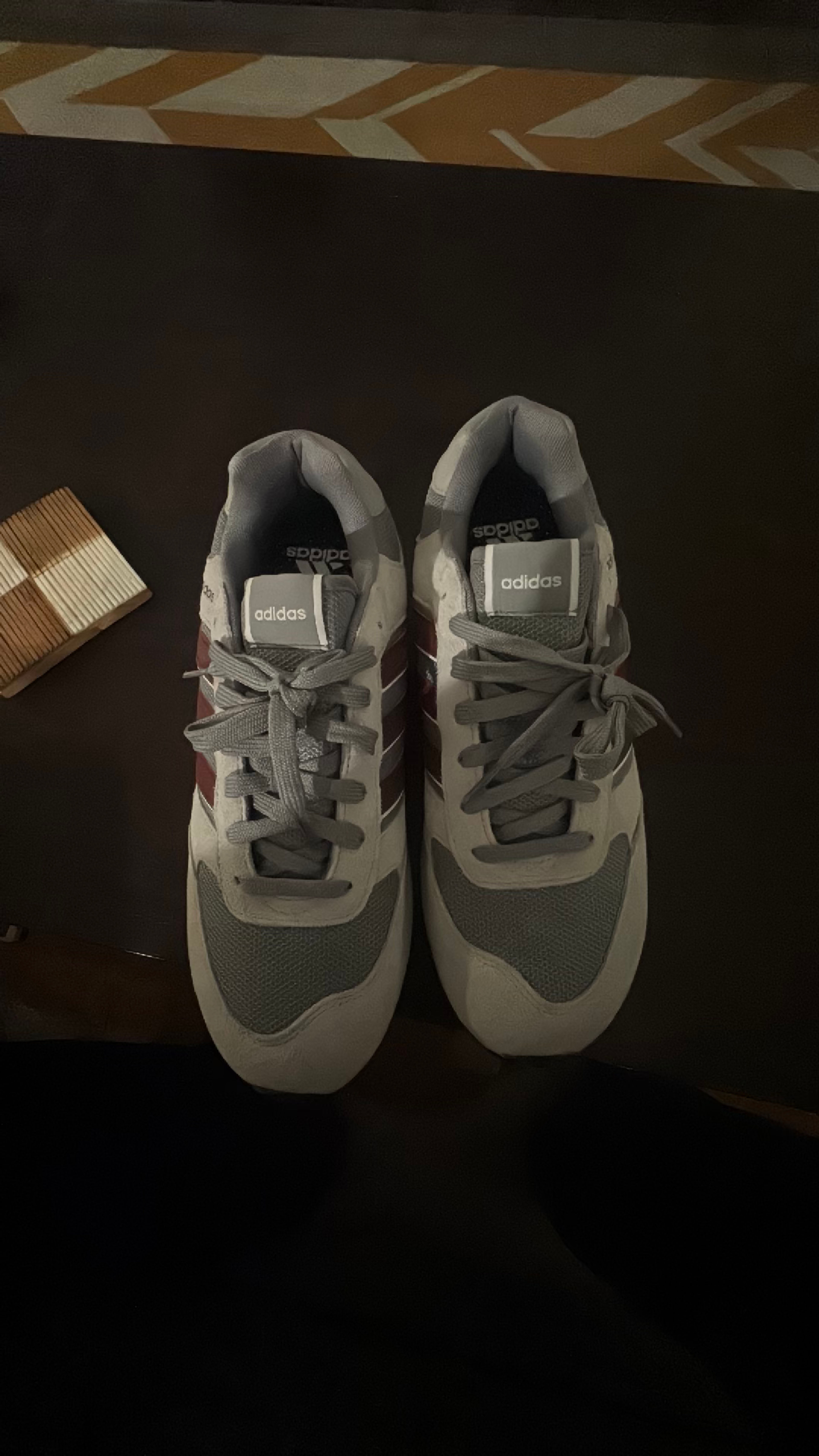 adidas Run 80s Grey Burgundy size 10 - Image 3