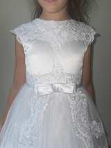 Girls' White Lace First Communion Dress - Image 3