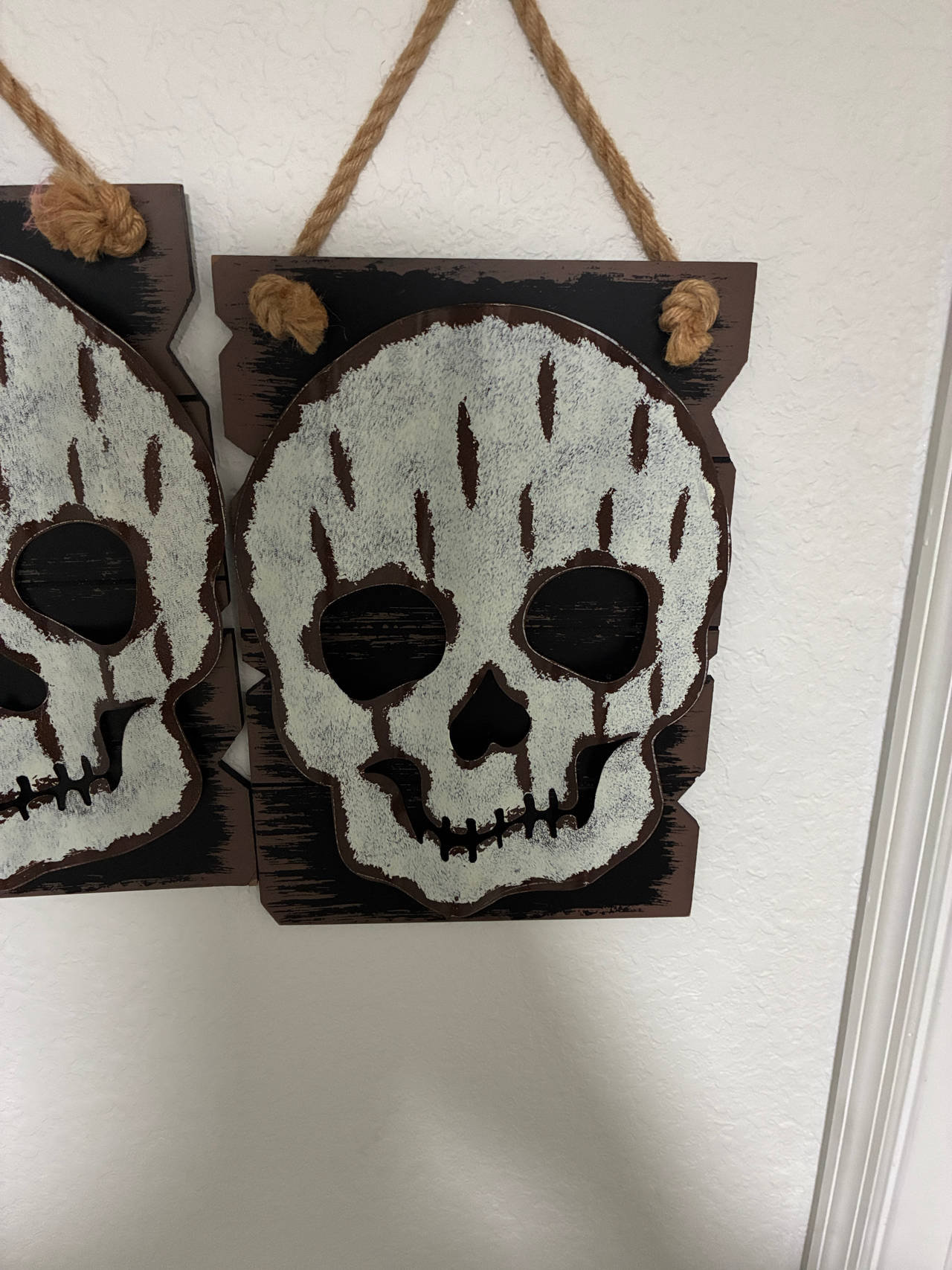 Wooden Skull Wall Hanging