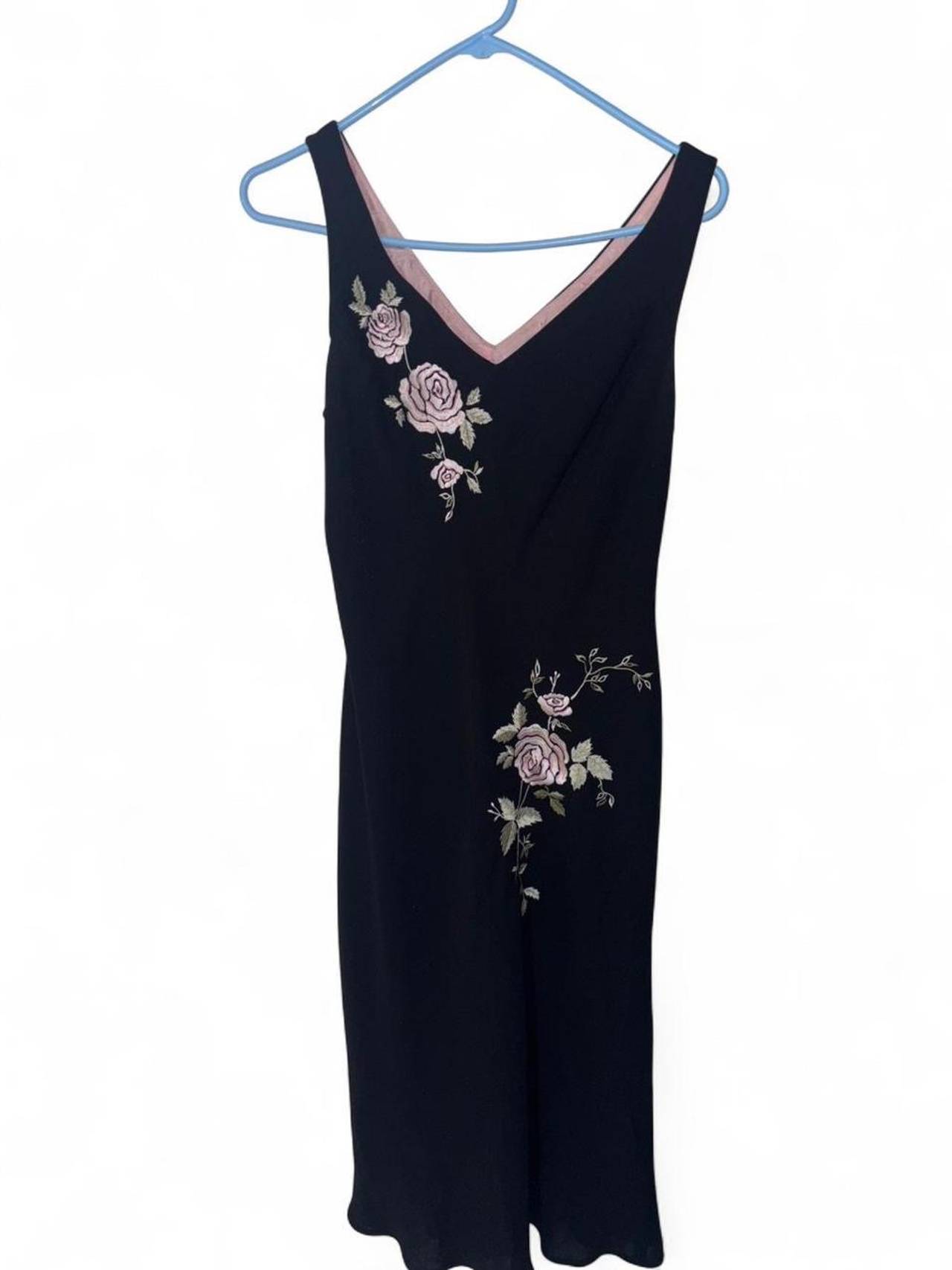Vintage Style Embroidered Floral Sleeveless Dress