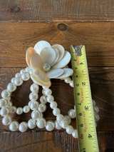 Multi-Strand Faux Pearl and Shell Flower Stretch Bracelet - Image 4