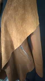 Neiman Marcus Exclusive - Cabi Leather & Suede Drape Front Jacket Women’s Size S - Image 7