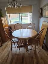 Round Oak Pedestal Dining Table and 4 Chairs Set - Image 2