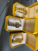 André François Ladies Vintage Quartz Watches - Image 2