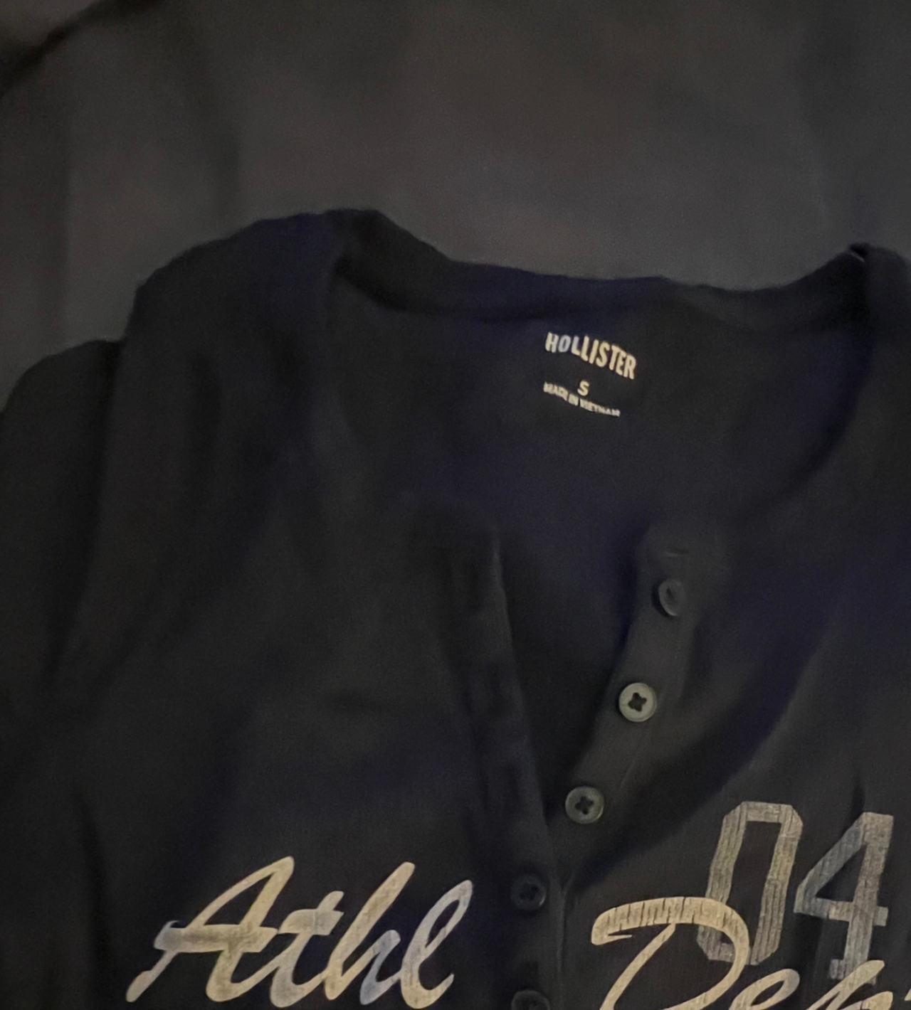 Hollister Men's Graphic Henley Shirt