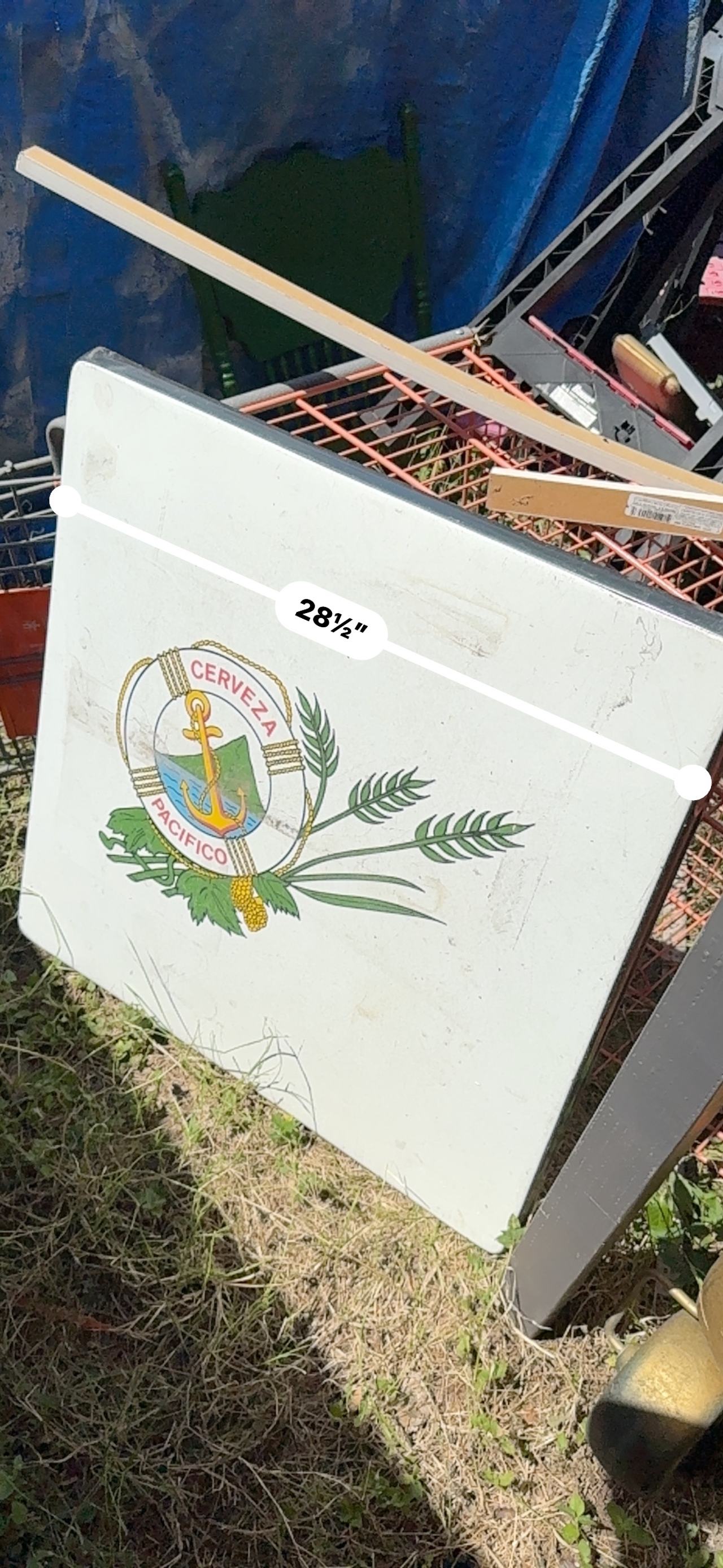 Pacifico Cerveza Square metal restaurant Table Top