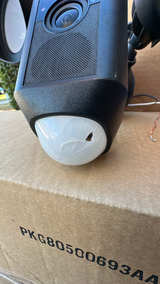Ring Floodlight Cam Wired Plus Black **Used** - Image 4