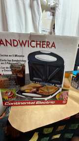 Continental Electric CE23831 Sandwich Maker - Image 4
