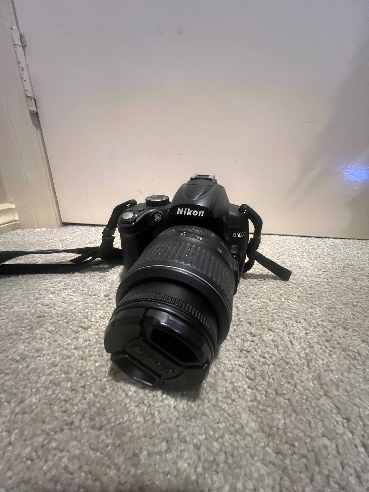 Nikon D5000