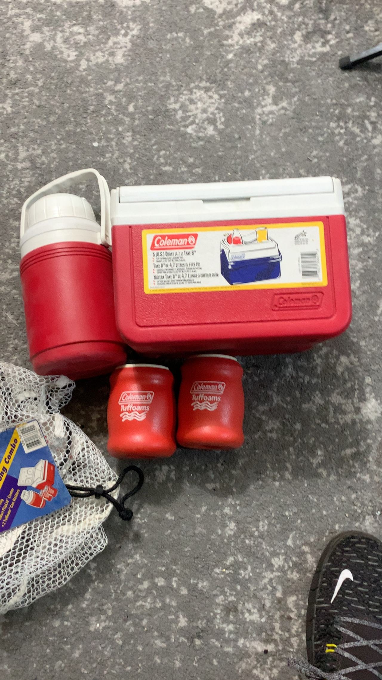 Coleman 5205 Red Flip Top Lid Personal Mini Cooler