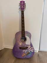 Disney Hannah Montana Acoustic Guitar - Image 4