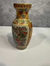 Vintage 6" Japanese Satsuma Style Vase - Image 4