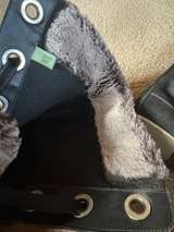 Timberland Boots ladies, size 8.5 boots with the fur perfect for back to school - Image 7
