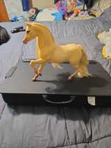 Vintage Mattel Barbie Palomino Horse - Image 2