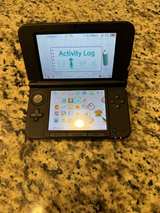 Nintendo 3DS XL Mario Brothers Special Edition - Image 2