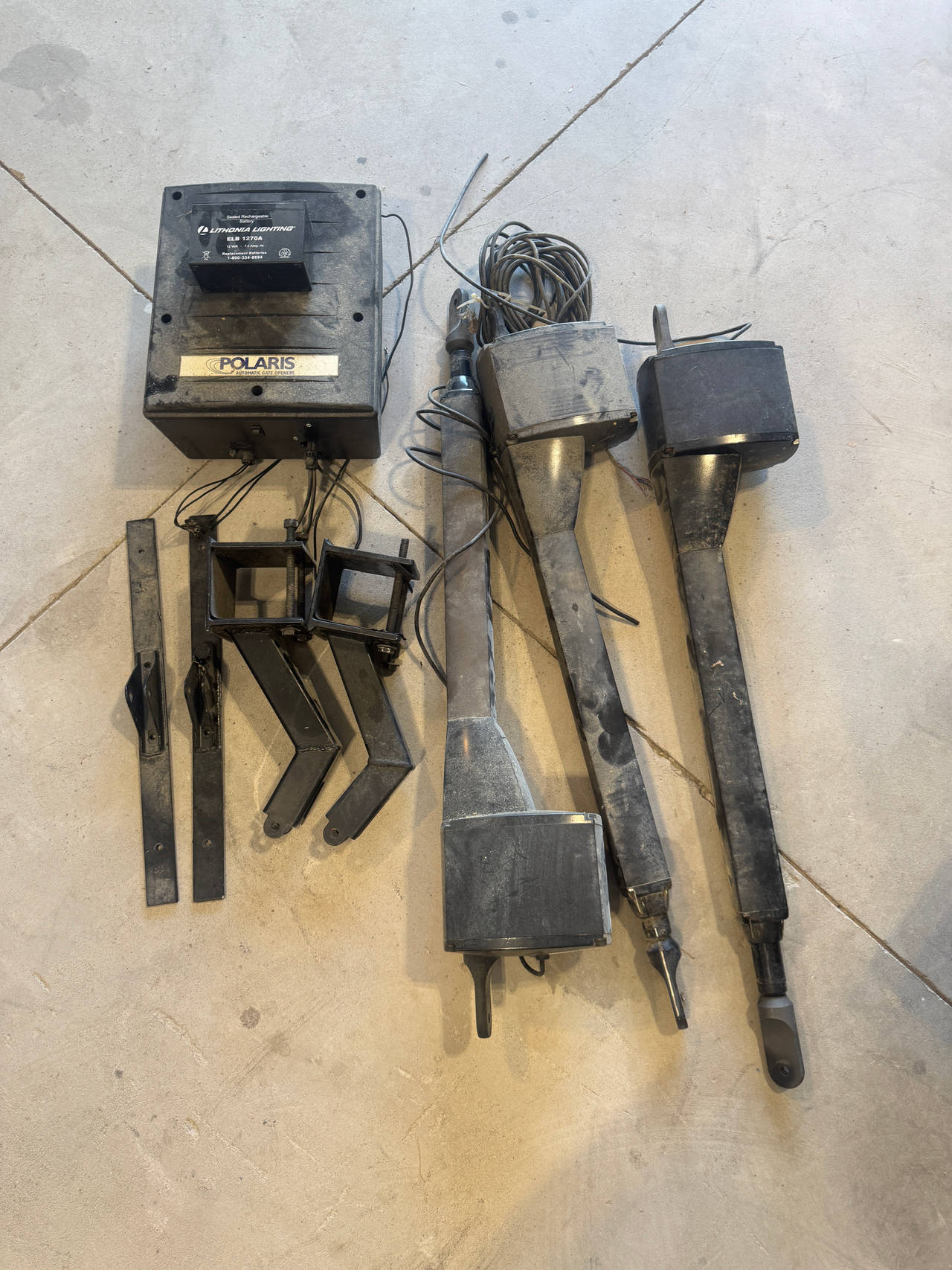 Polaris Dual Swing Gate Opener System