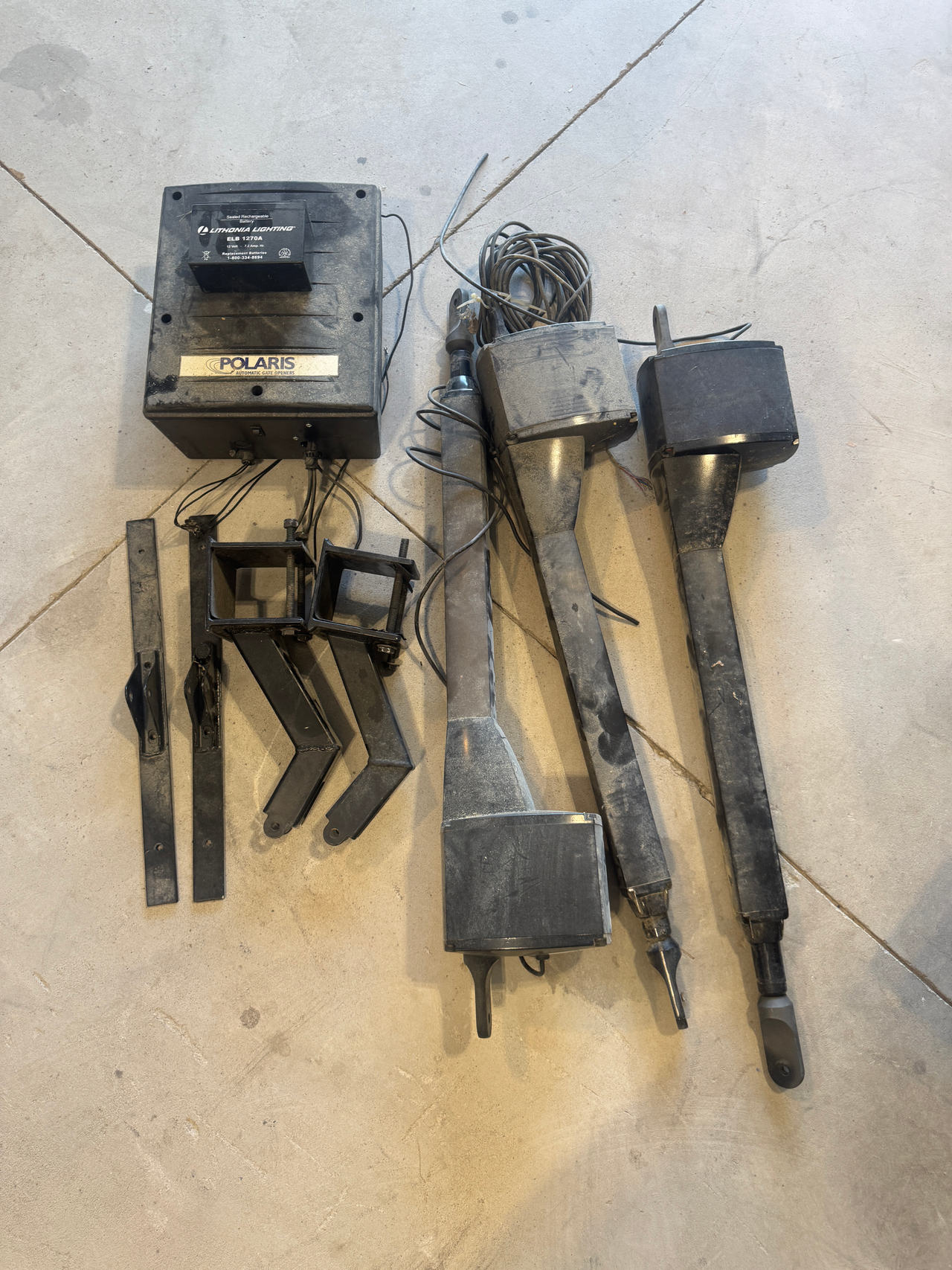 Polaris Dual Swing Gate Opener System