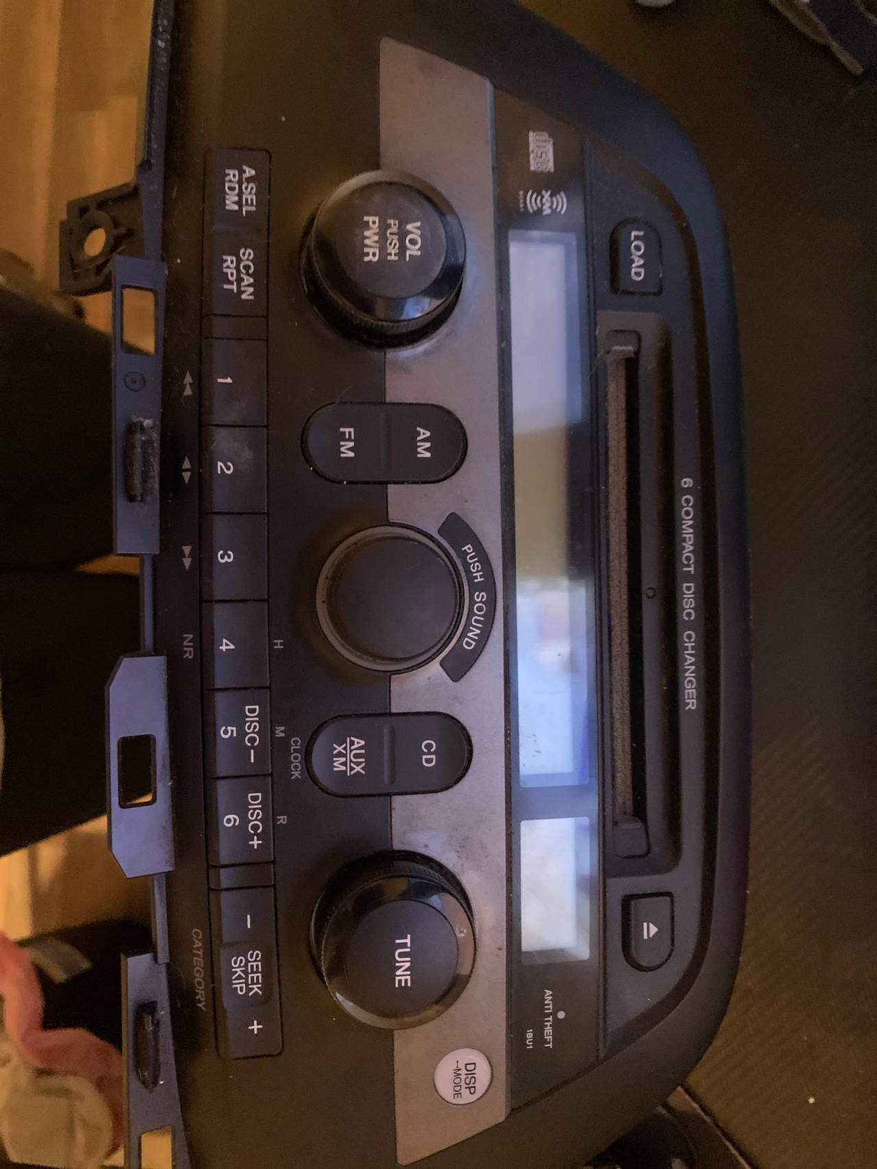 Honda OEM Car Stereo Head Unit for 2005 Honda oddesey