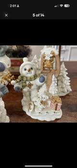 Grandeur Noel Porcelain Snowman Family 2001 Collectors Edition - Image 3