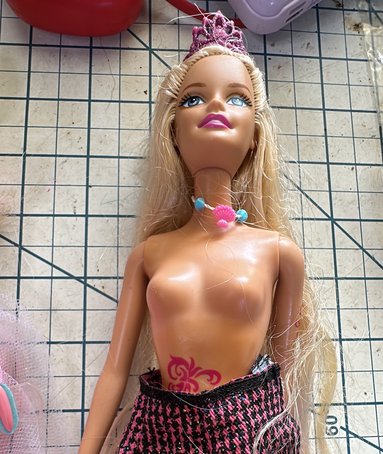 Barbie BUTTERFLY ART fashion doll