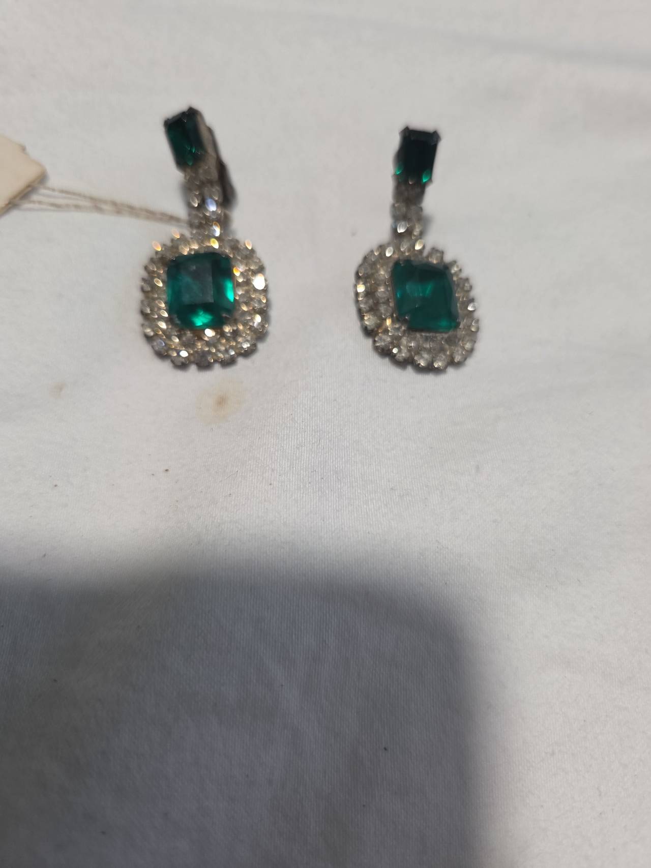 Vintage Emerald Style Rhinestone Clip-On Earrings