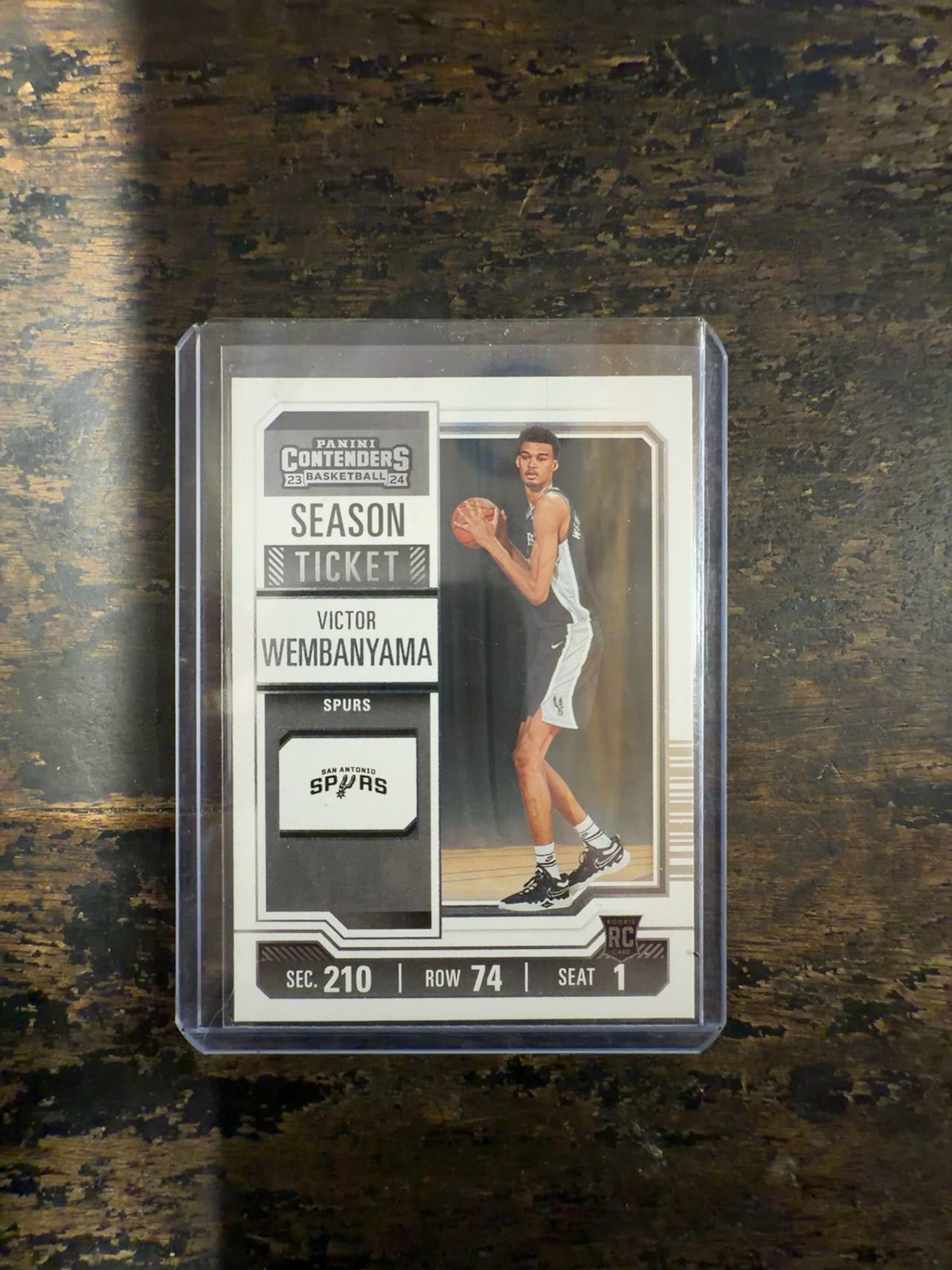 Panini Victor Wembanyama Contenders Season Ticket #11 Rookie Card