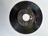 Perry Como - Delaware / I Know Next Door 7" 45 RPM Vinyl Single - Image 2