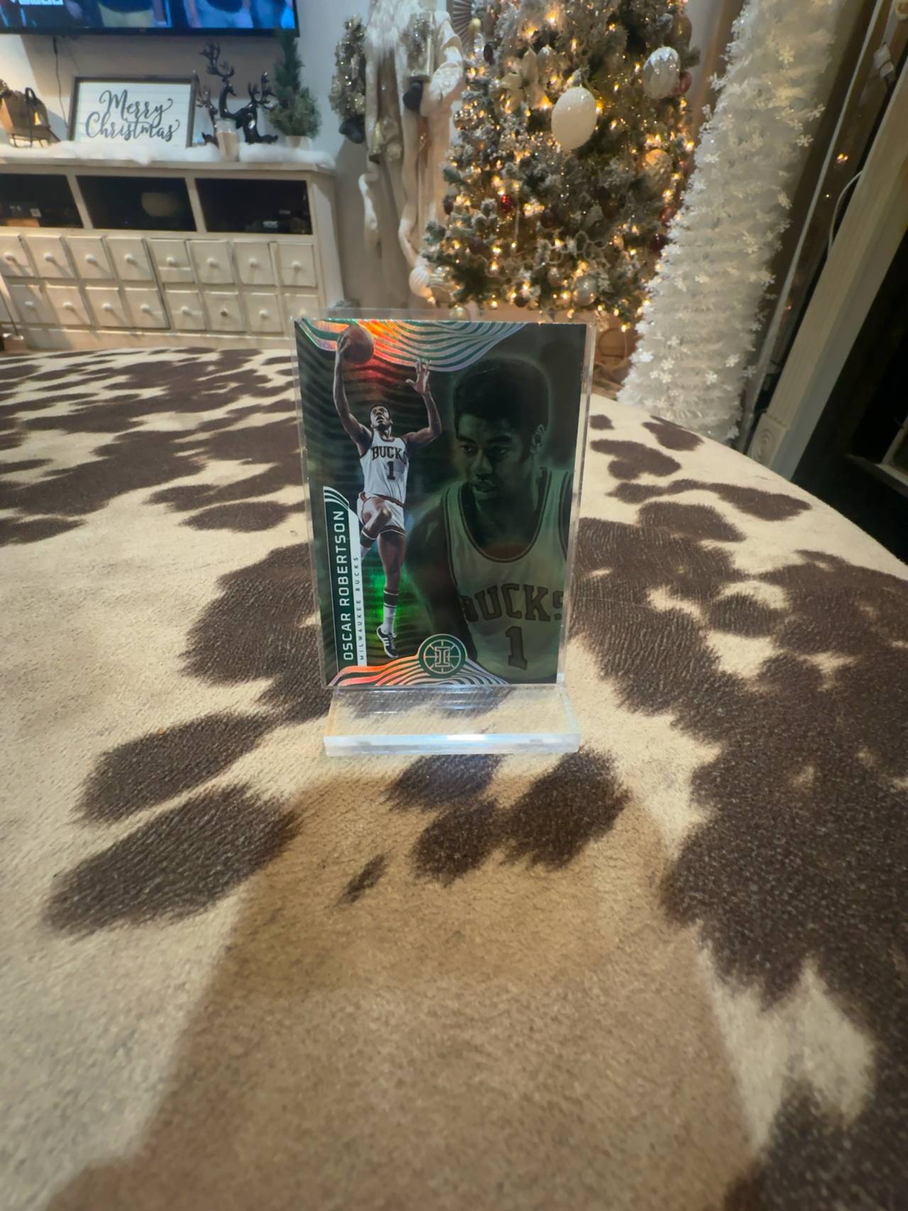 Panini Illusions Oscar Robertson #122 Milwaukee Bucks