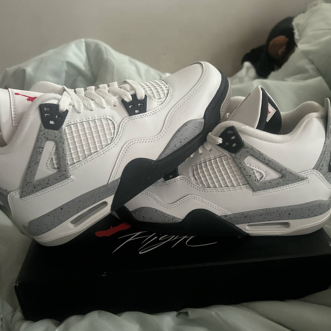 Air Jordan 4 Retro White Cement