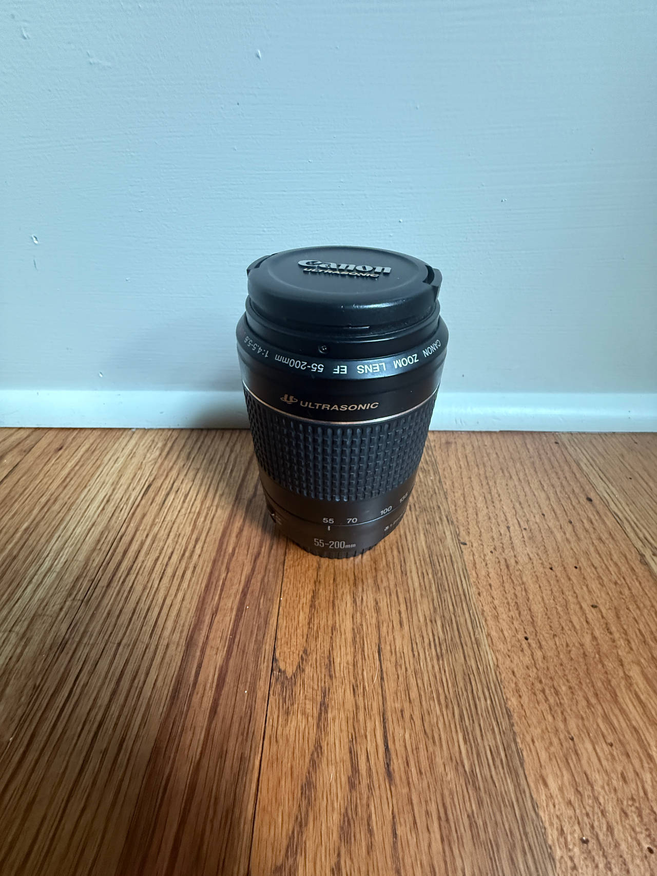 Canon EF 55-200mm f/4.5-5.6 USM Lens