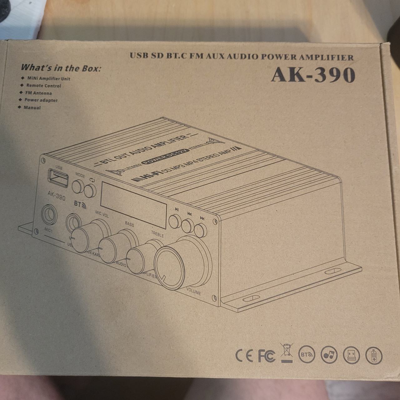 AK-390 Digital Audio Power Amplifier
