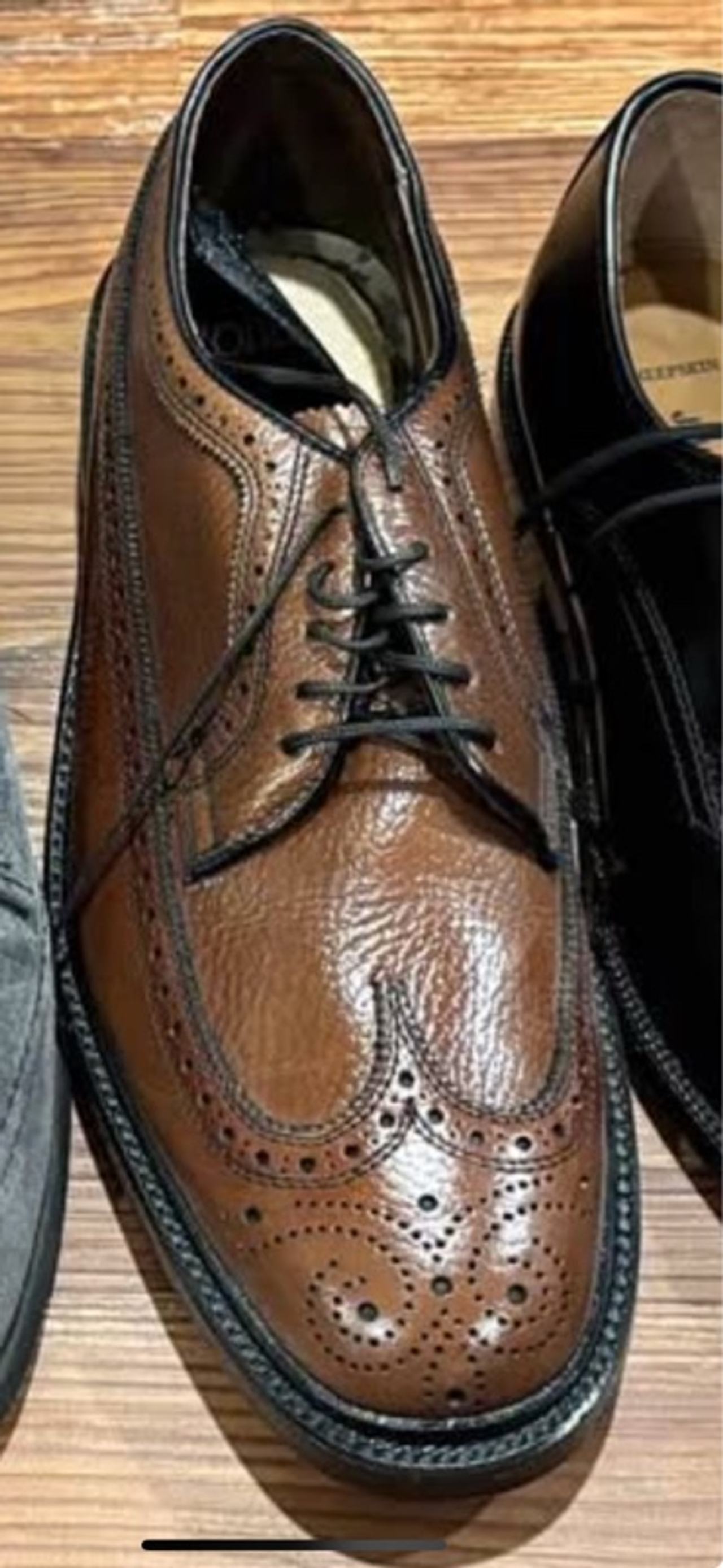 Knapp Vintage Brown Leather Wingtip Dress Shoes