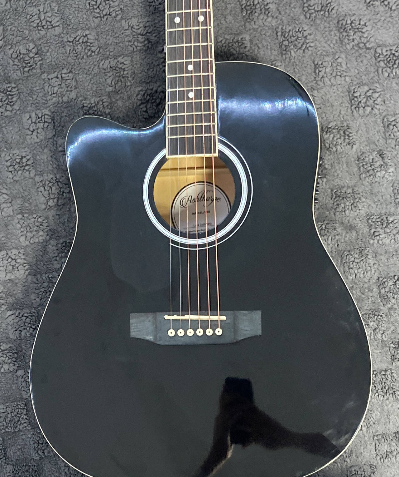 Ashthorpe Left-Handed Full-Size Cutaway Acoustic Guitar