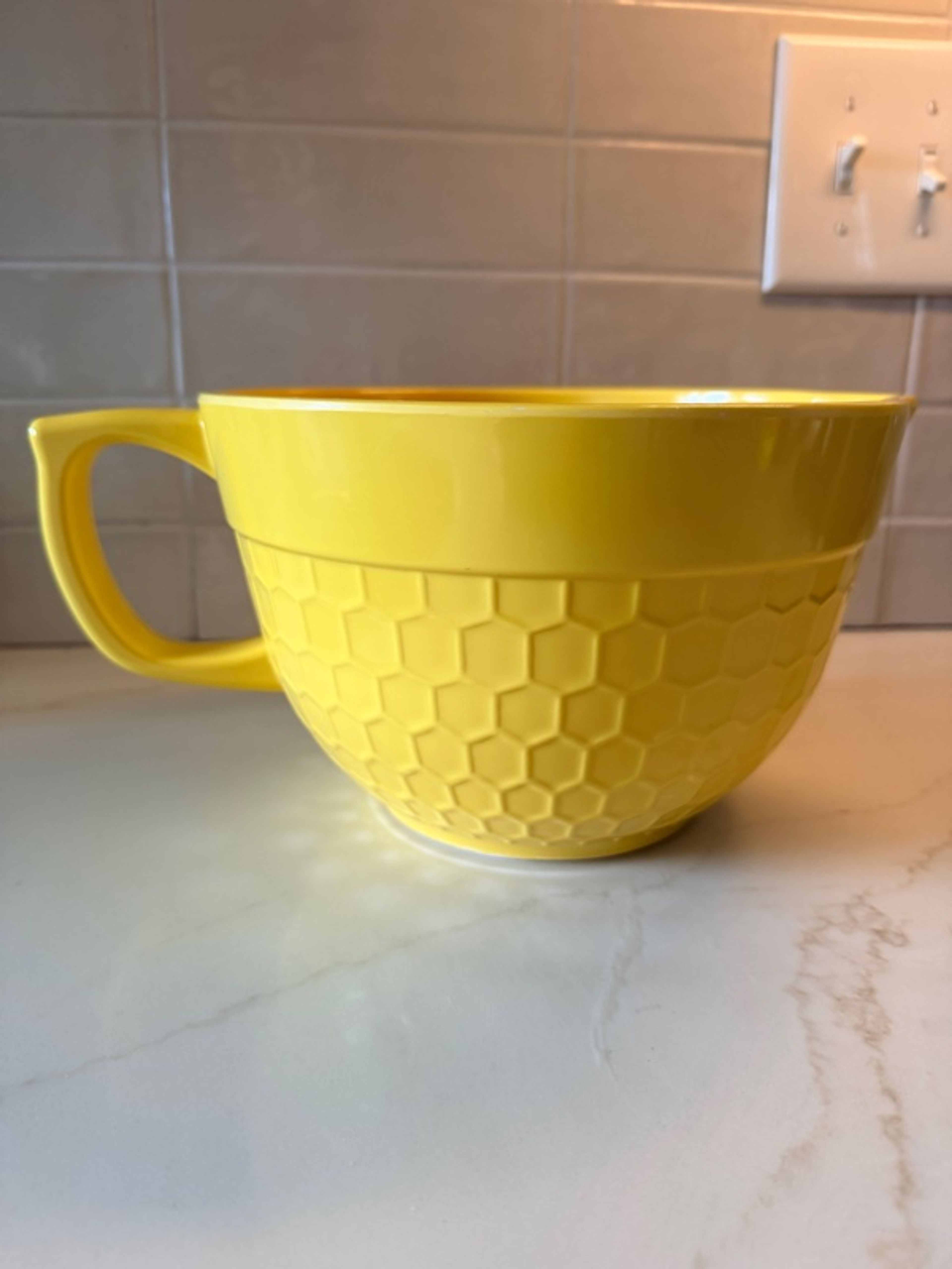Gourmet Art Bee Hive Yellow Melamine Mixing Bowl