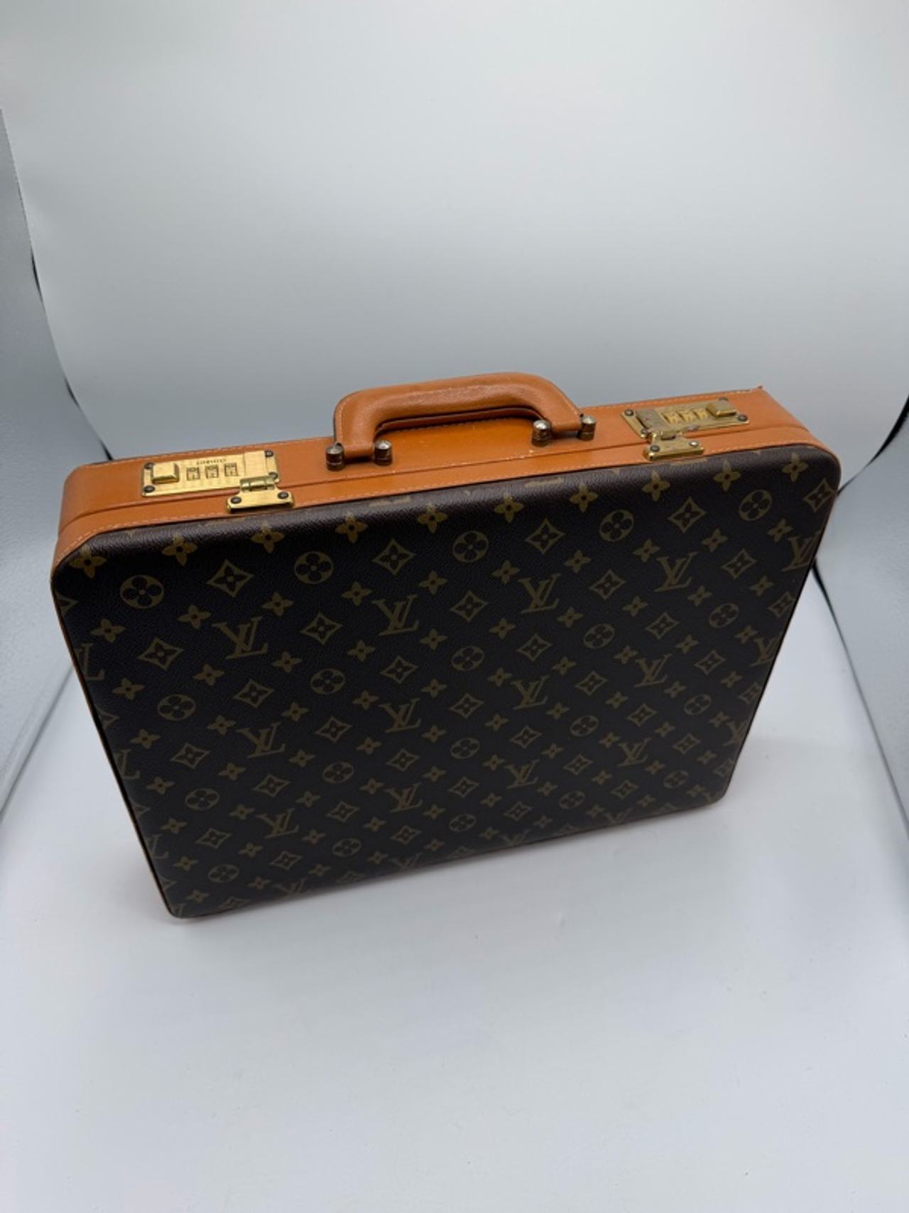 Authentic Louis Vuitton Vintage Monogram Attaché Briefcase Président Amiet Locks