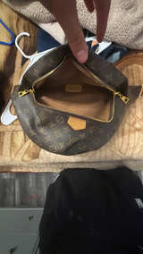 Louis Vuitton Bumbag Monogram Canvas - Image 3