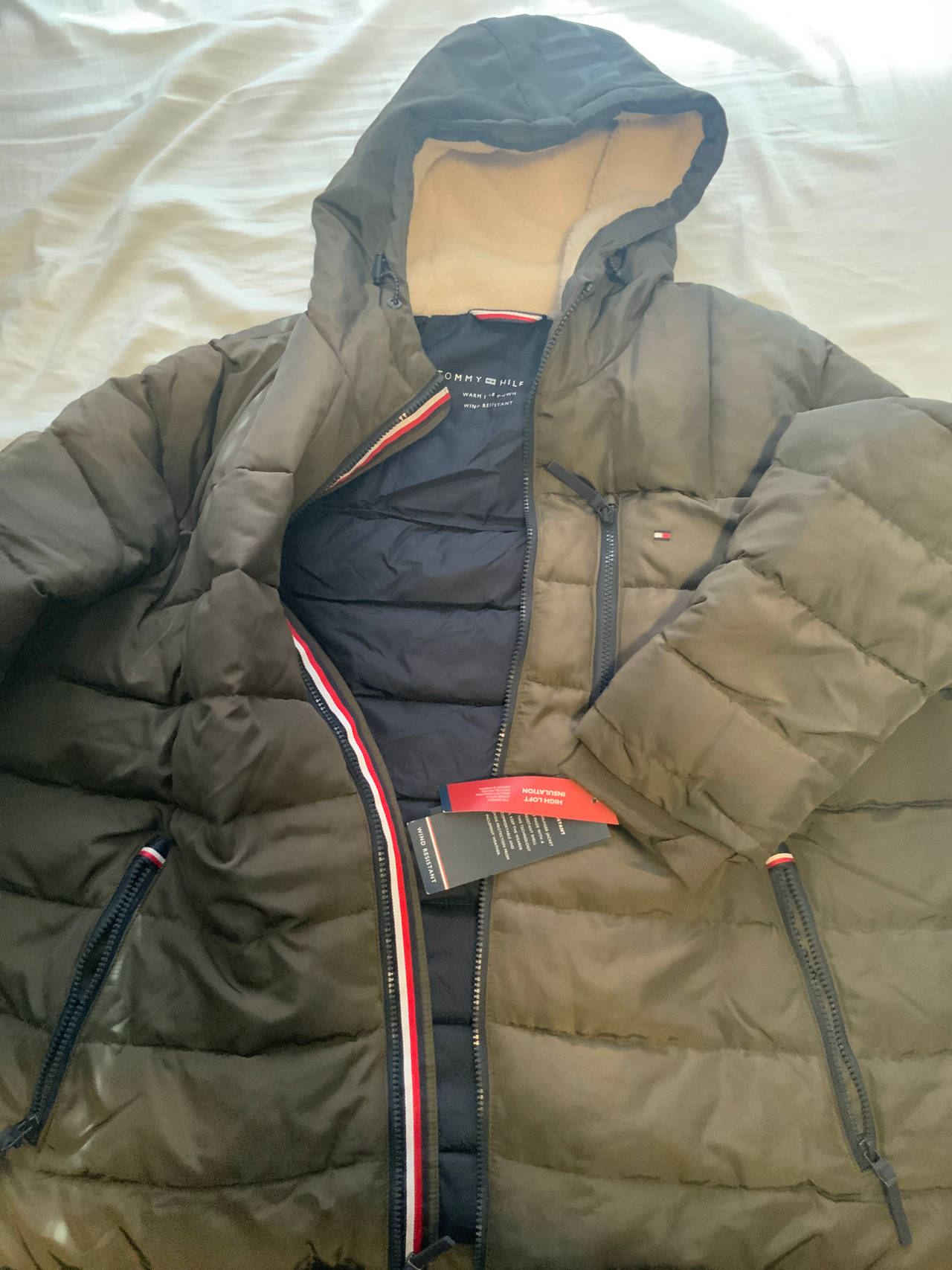 Tommy Hilfiger Men's XL Hooded Puffer Jacket