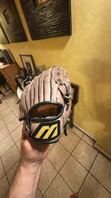 Mizuno Prospect Baseball Glove - Image 2