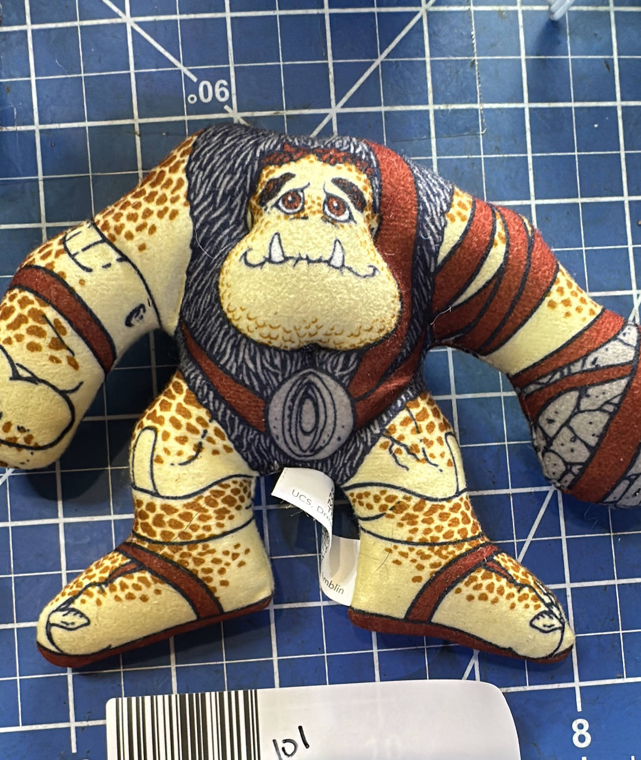 Small soldiers SLAMFIST GORGONITE vintage, mini plush. 101