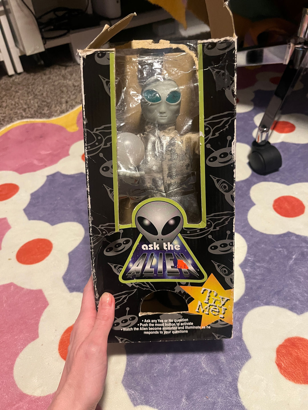 Gemmy Ask the Alien Fortune Teller