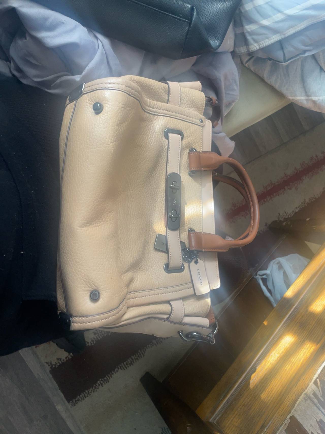 Coach Swagger 27 Leather Satchel