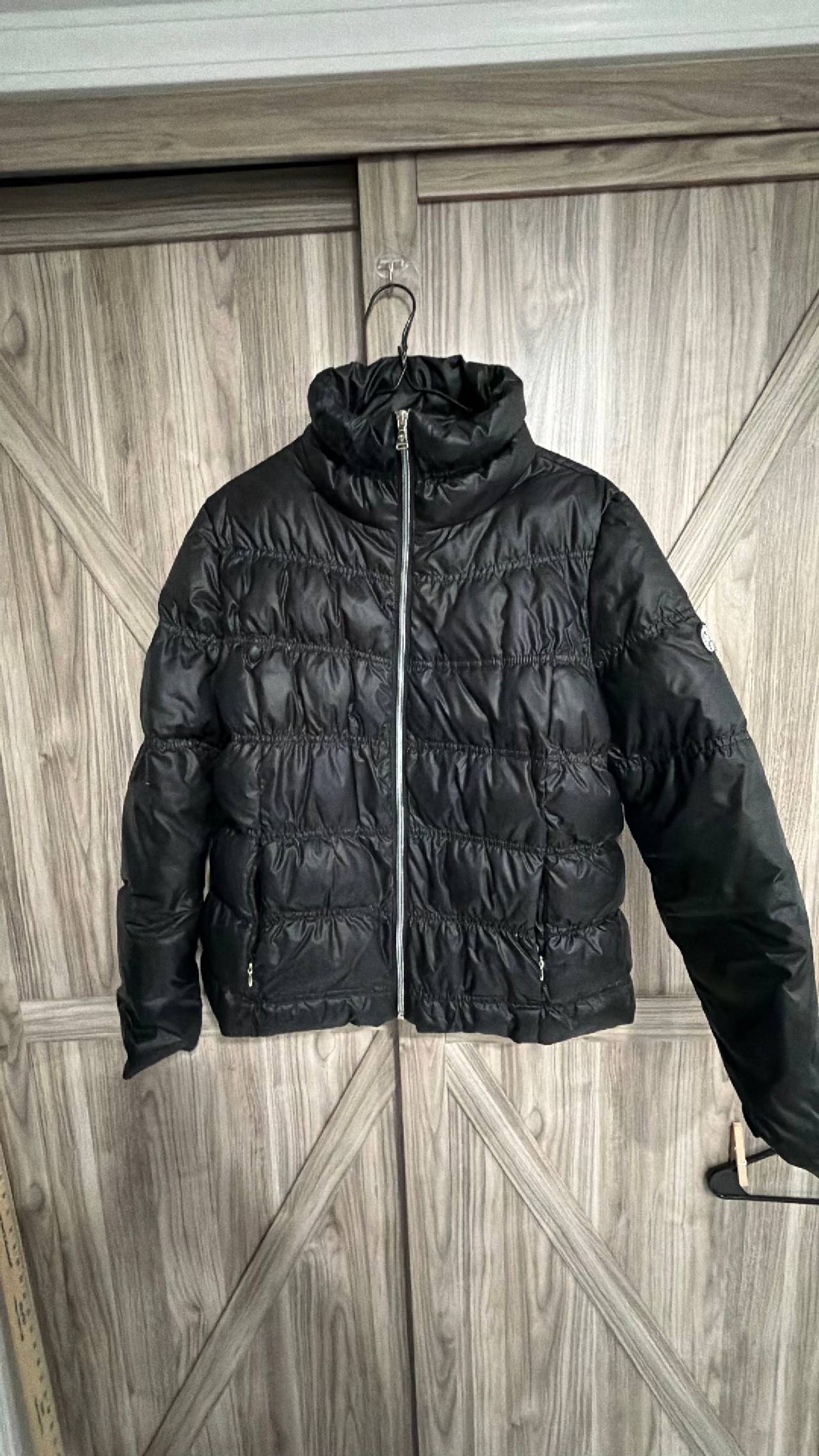 Guess Women's Puffer Jacket XL