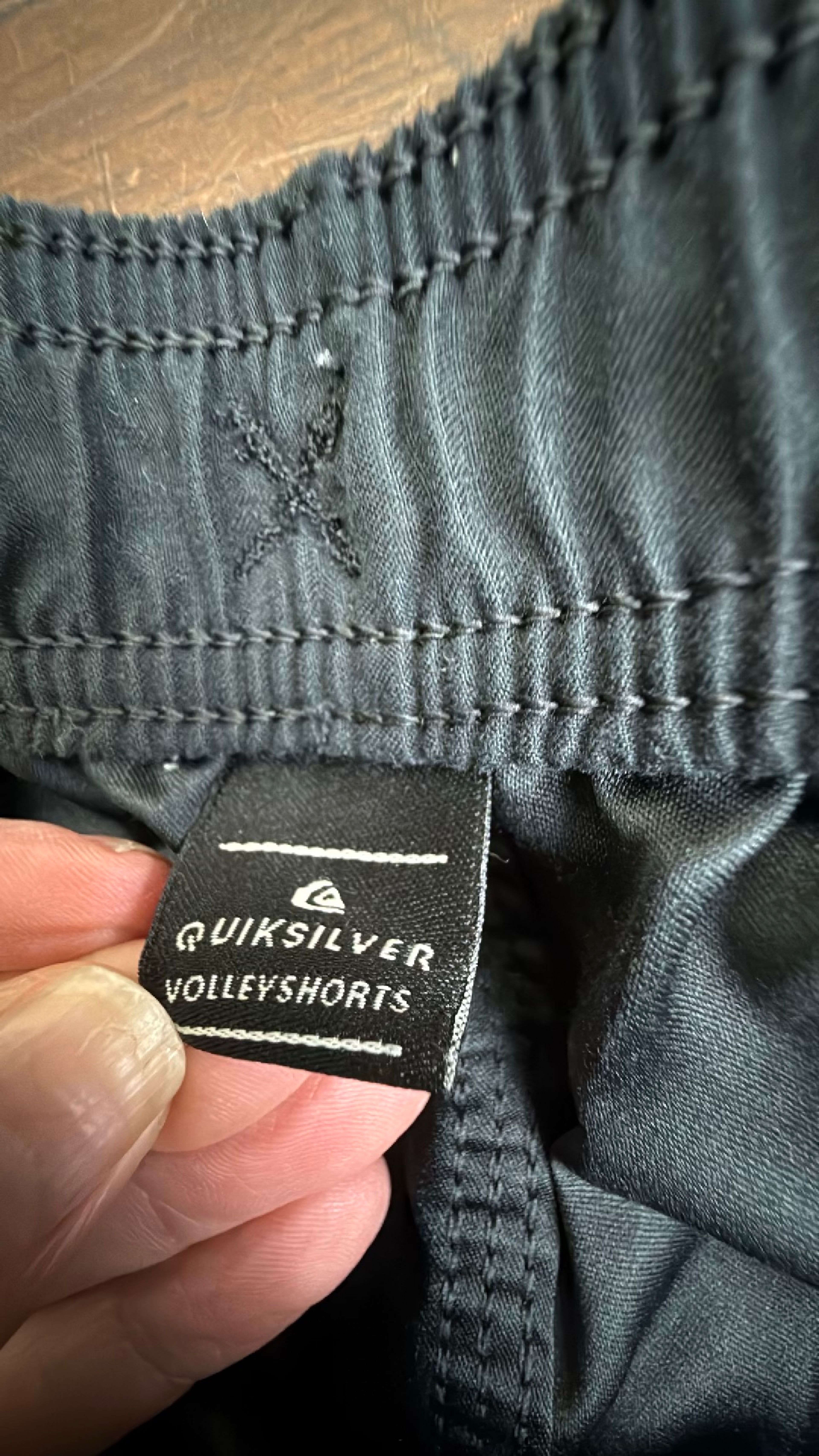 Quiksilver Volley Shorts Sun Pattern Large - Image 3