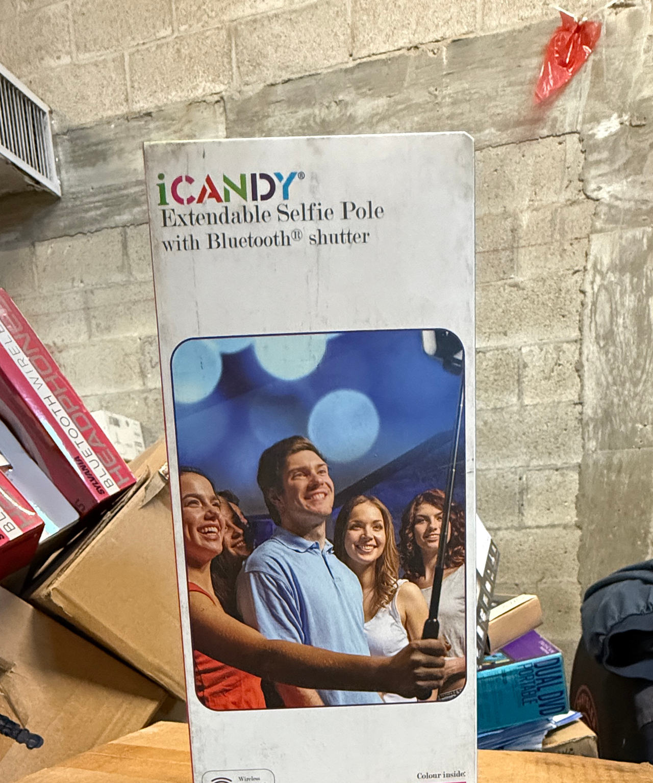iCANDY Extendable Selfie Pole with Bluetooth Shutter