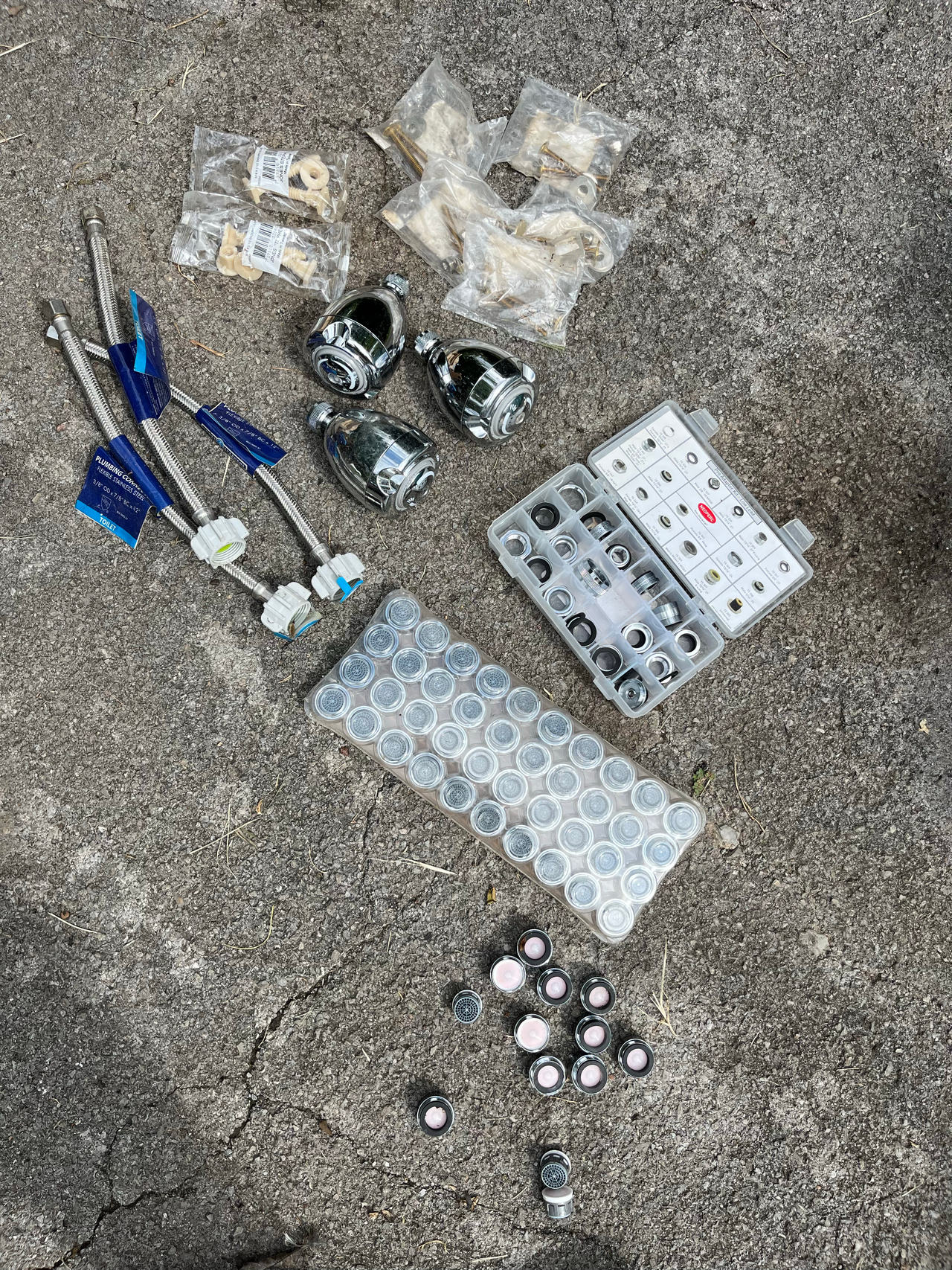  New Assorted Plumbing Parts and Faucet Aerators toilet hoses never used 