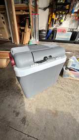 Koolatron P20 Compact 12V Thermoelectric Cooler/Warmer - Image 4