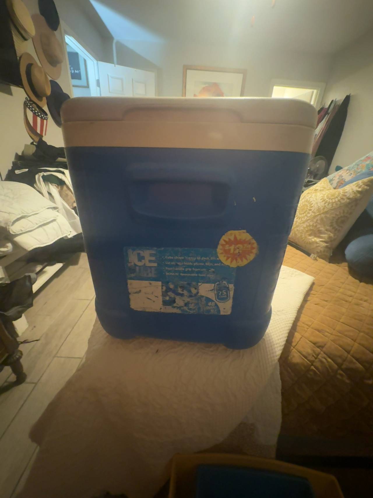 Igloo Ice Cube Wheeled Cooler 60 Quart Blue
