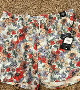 New with tags RVCA resort elastic waist short
16” size Large - Image 1