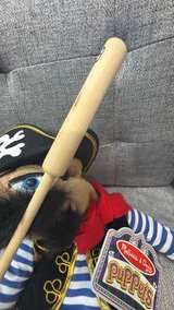 Melissa & Doug Pirate Puppet with Detachable Wooden Rod - Image 5