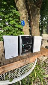 Panasonic SA-PM313 5-CD Stereo System.  Open box. - Image 2